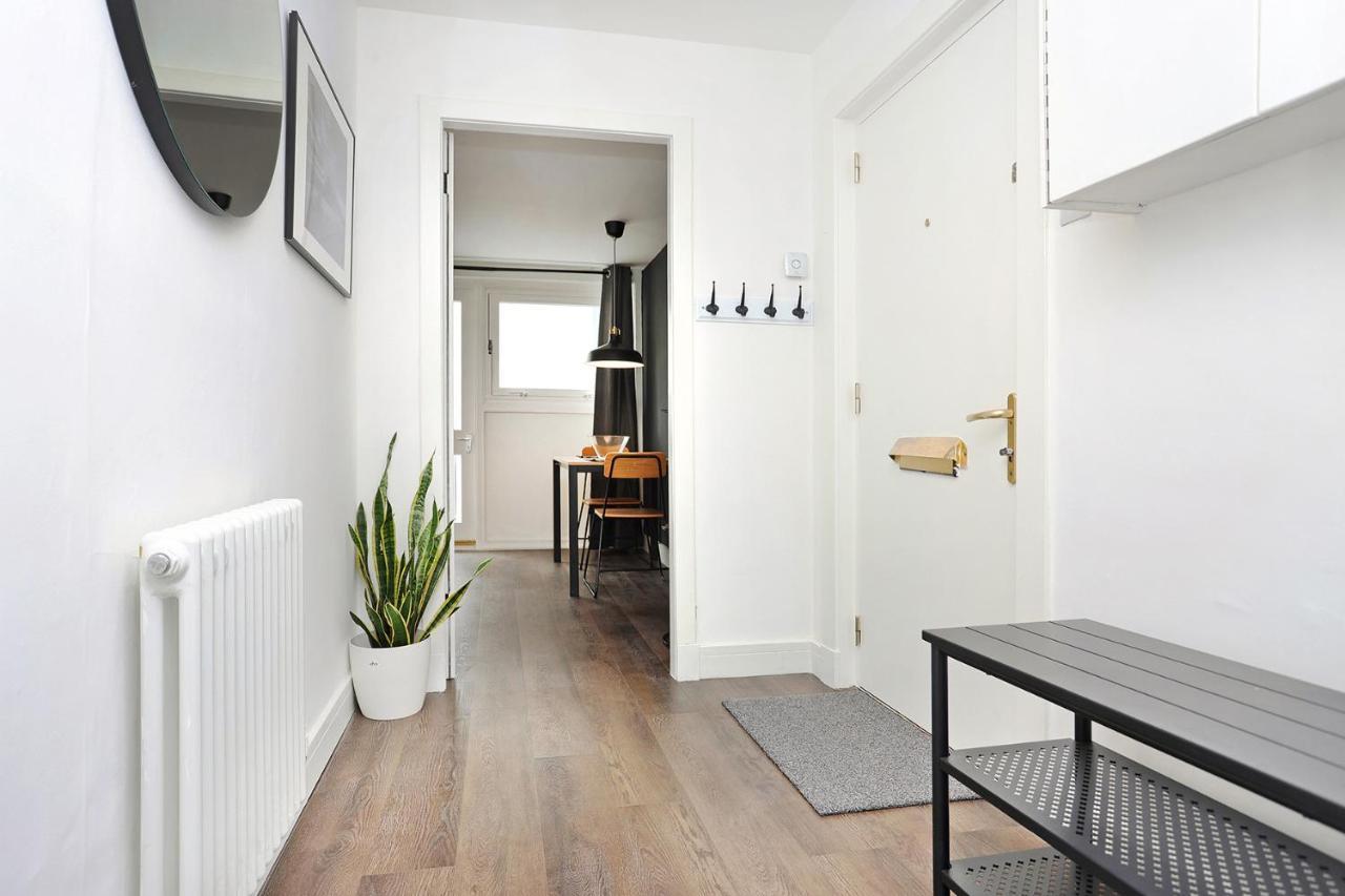 Joivy Contemporary Royal Mile Apartment With Balcony إدنبرة المظهر الخارجي الصورة